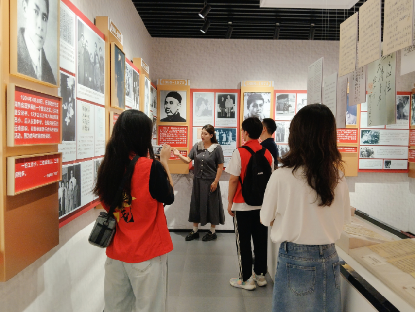 江苏建院：青春舵手铸魂育人传习社以创意实践助力红色资源保护与活化